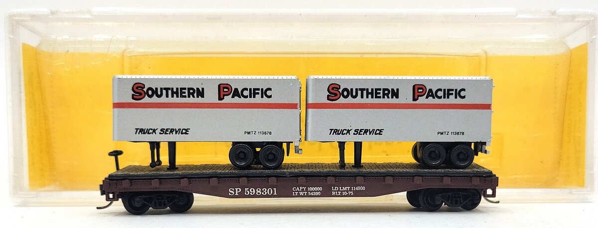 Atlas 3744 N Scale South Pacific Piggyback Flat Car w/ Trailers EX/Box