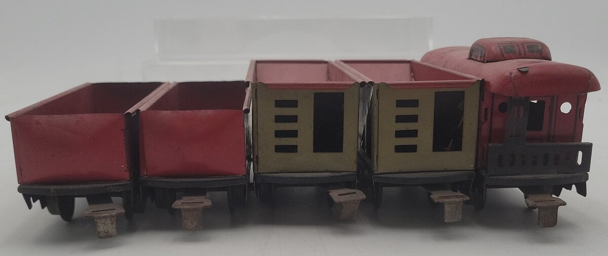 O Gauge Assorted Prewar C.R.I&P, N.P, N.Y.C Freight Cars #694, #1678, #552 [5] VG