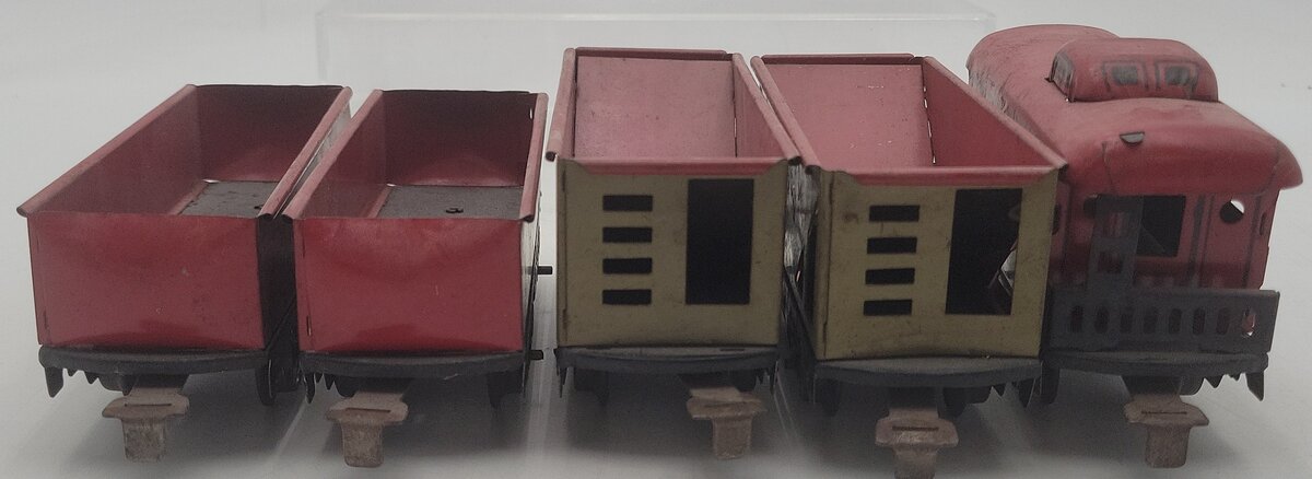 O Gauge Assorted Prewar C.R.I&P, N.P, N.Y.C Freight Cars #694, #1678, #552 [5] VG