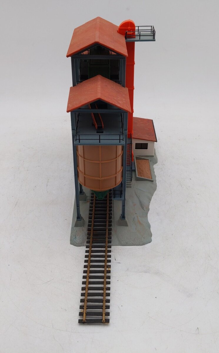 Kibri F424 HO Gauge Silo Loading Dock EX