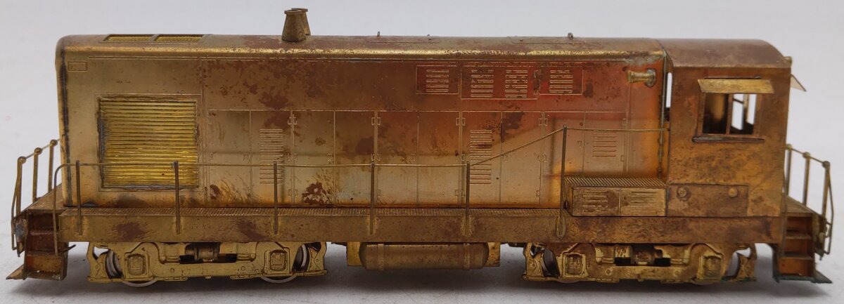 Perfect Scale Models HO Brass Fairbanks-Morse H12-44 Diesel Locomotive/Box