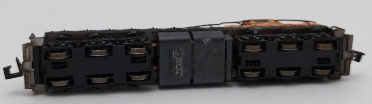 Life Like 7763 N Scale Great Northern SD7 Diesel Locomotive #566 VG