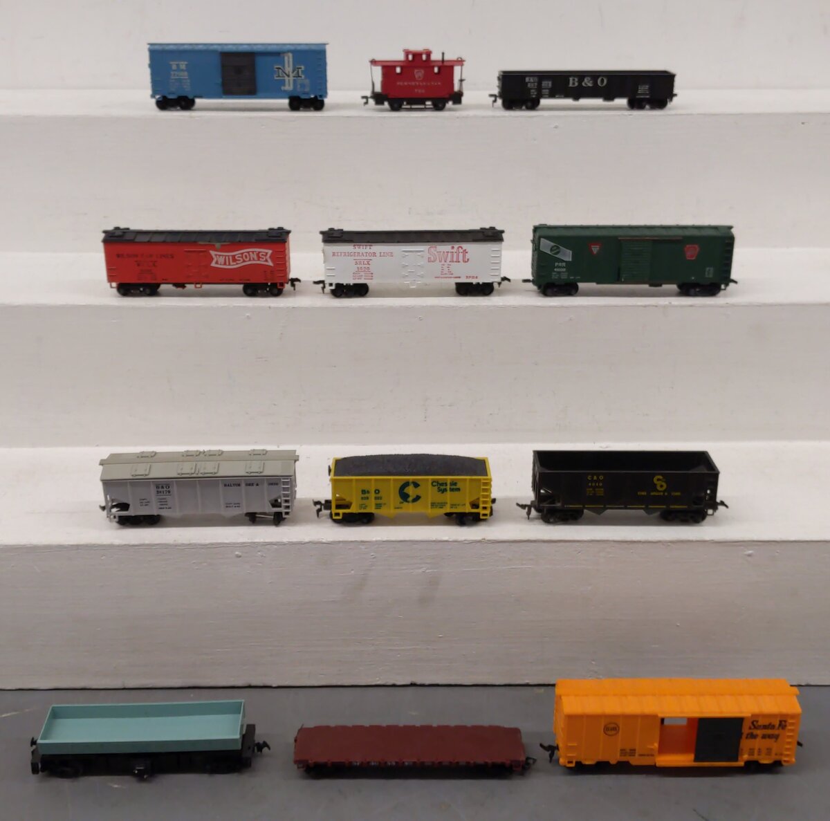 Lionel, Revell, Mantua & Other HO Scale Freight Cars [12] VG