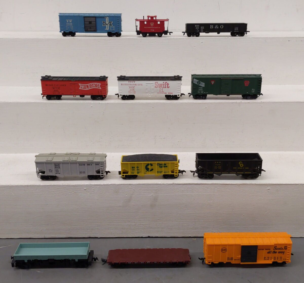Lionel, Revell, Mantua & Other HO Scale Freight Cars [12] VG
