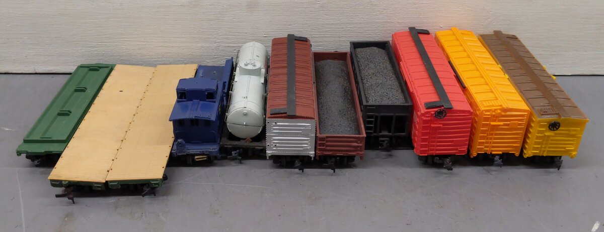 Lionel, AHM, Mantua & Other HO Scale Freight Cars [11] VG