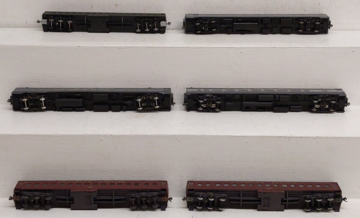 Assorted HO Scale Passenger Cars [7] VG