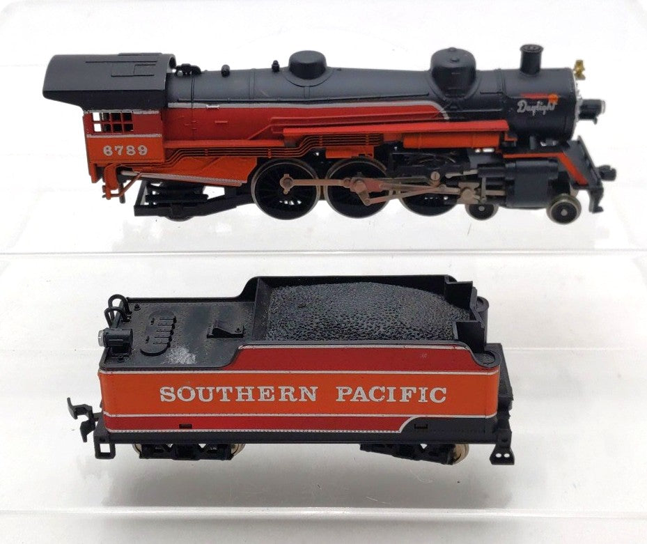IHC 9925 HO Southern Pacific Daylight 4-6-2 Steam Locomotive & Tender #6789 EX