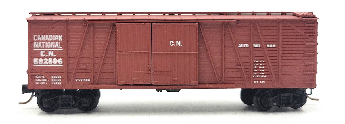Micro-Trains 02900070 N Canadian National 40' Outside Braced Boxcar #582596 LN/Box
