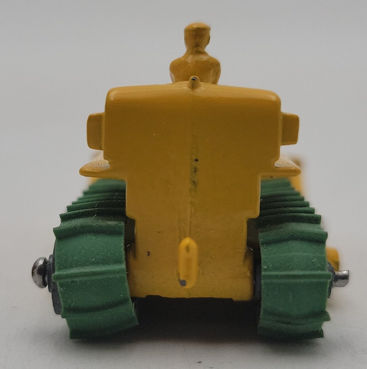 Matchbox No. 18 Vintage CAT D8 Tractor Moko Lesney w/ Box EX