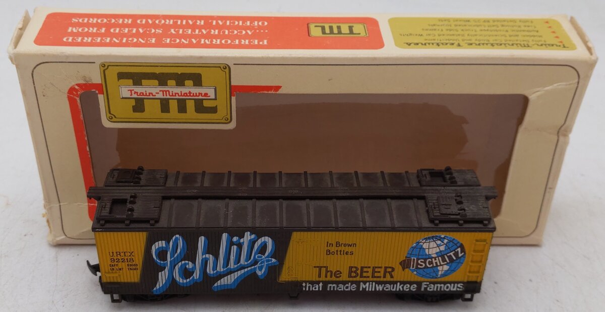 Train Miniature 8107 HO Scale URTX Refrigerator Freight Car #92218/Box