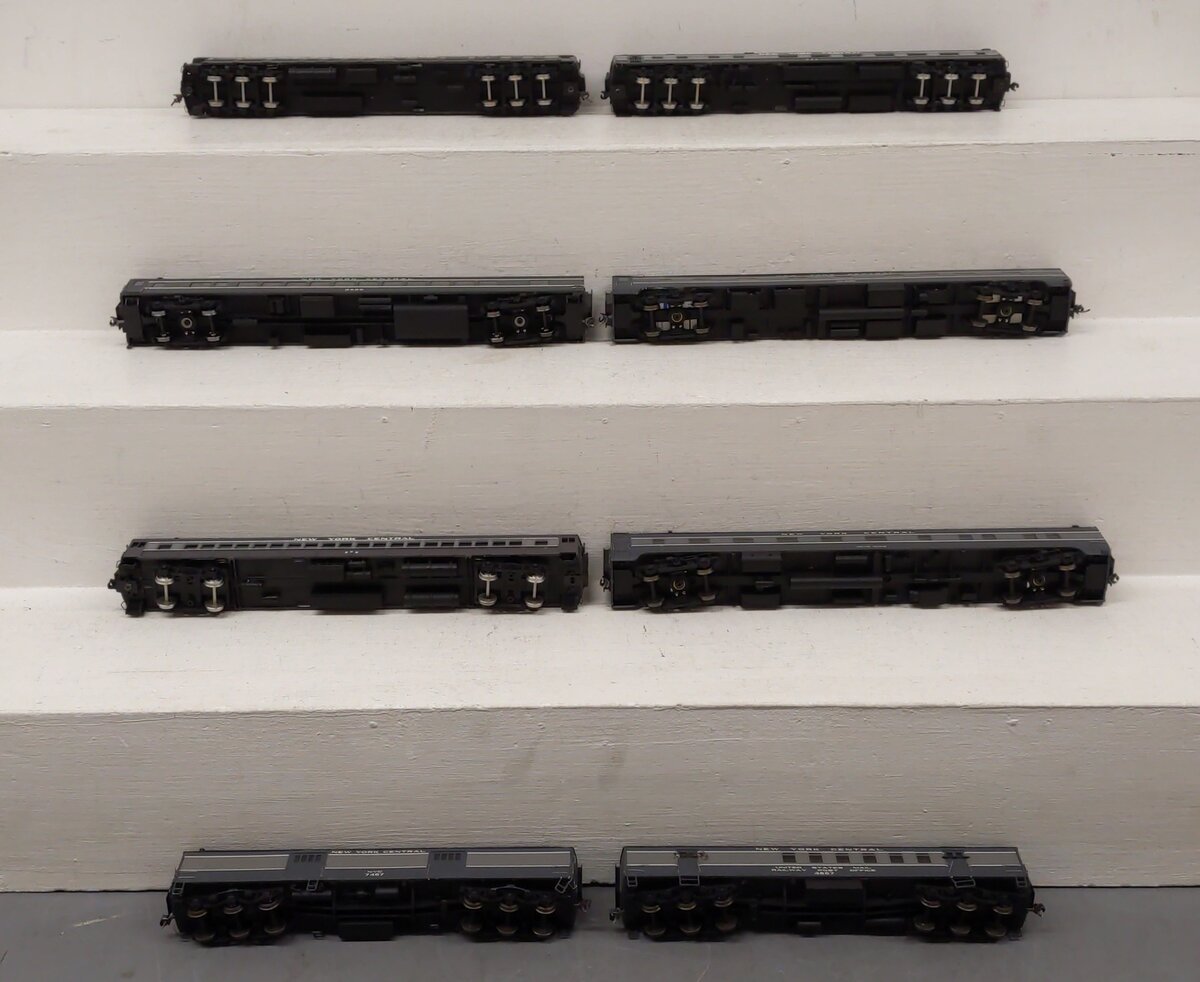 Assorted HO Scale New York Central Passenger Cars [8] VG