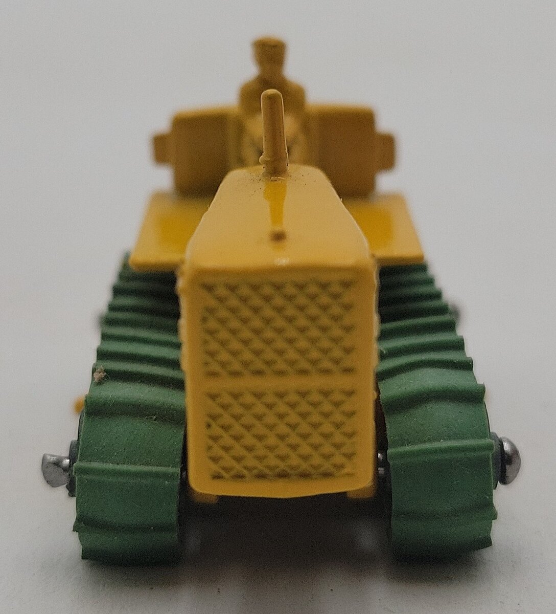 Matchbox 8 Caterpillar Bulldozer Moko Lesney LN/Box
