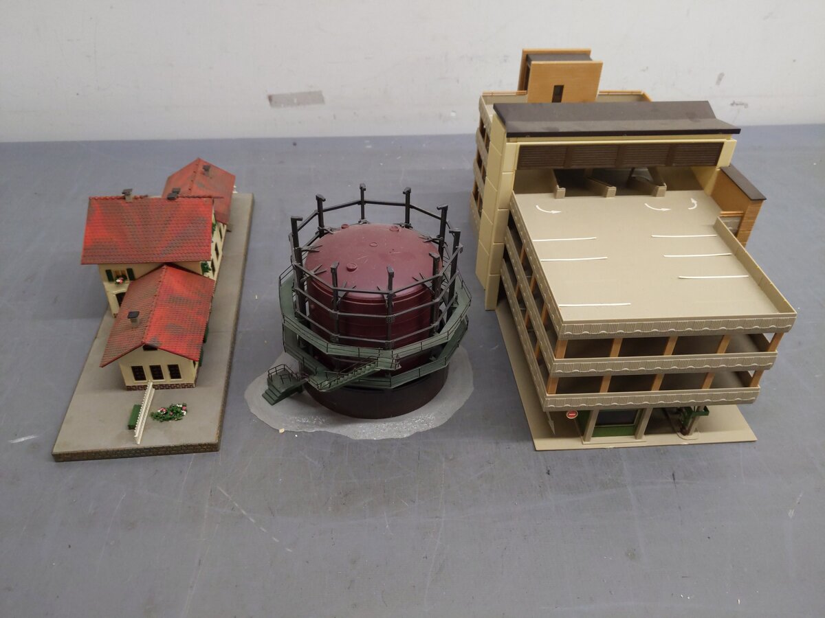 Vollmer and Others HO Gauge Assorted Buildings [3] EX
