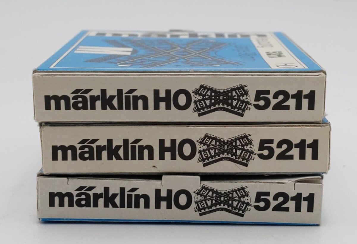 Marklin 5211 HO Scale 45 Degree Crossing Tracks [3] EX/Box