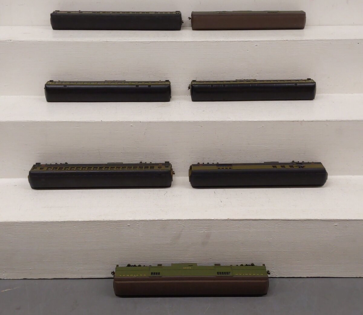 Assorted HO Scale Canadian National Passenger Cars [7] VG