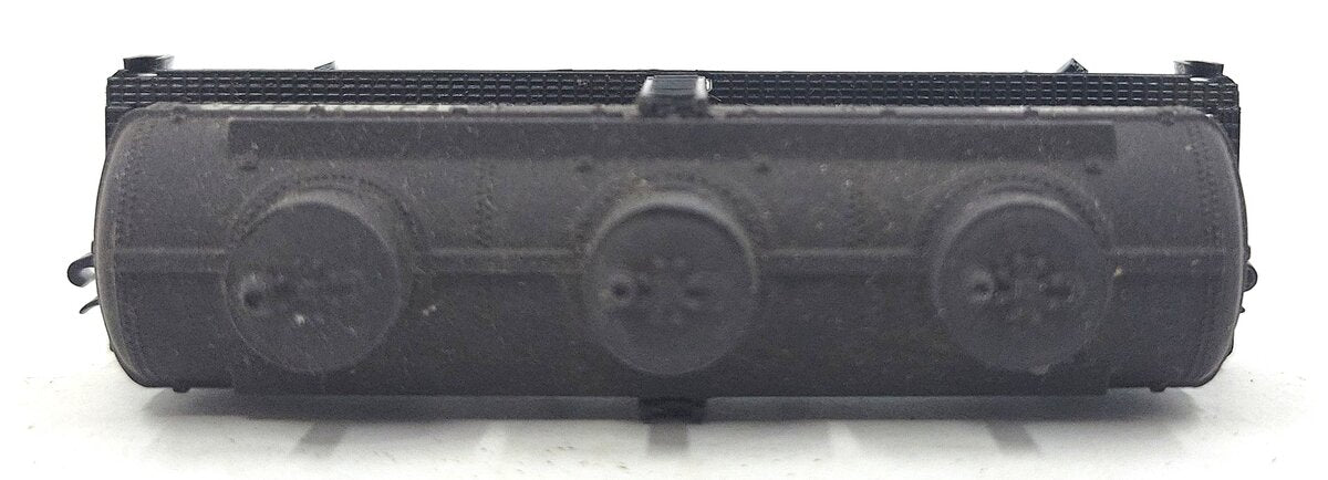 Model Power 3422 N Scale H.E.R.X Hershey's 3 Dome Tank Car #10101 EX