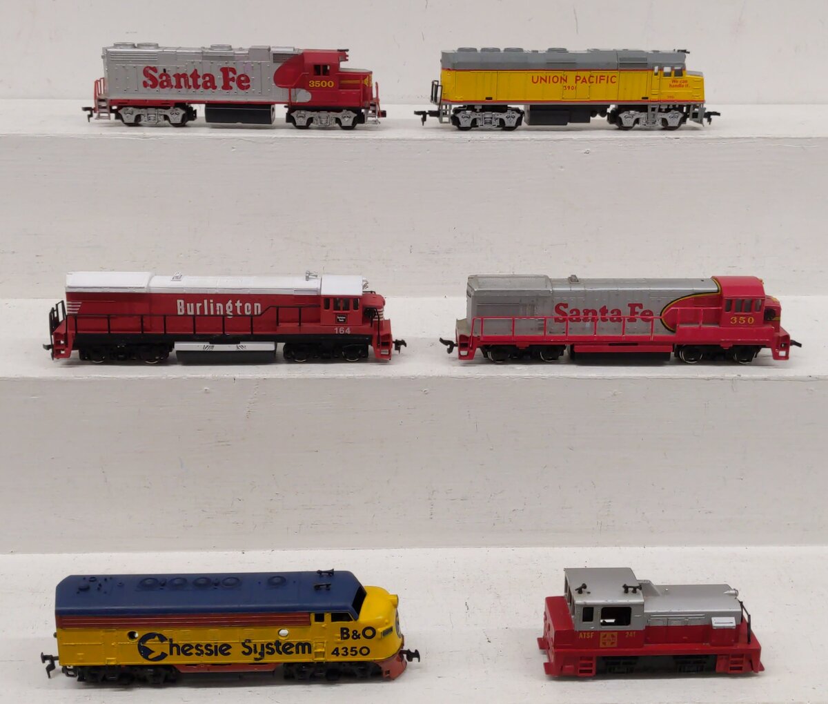 Bachmann, Tyco & Life-Like HO Scale Diesel Locomotives [6] VG