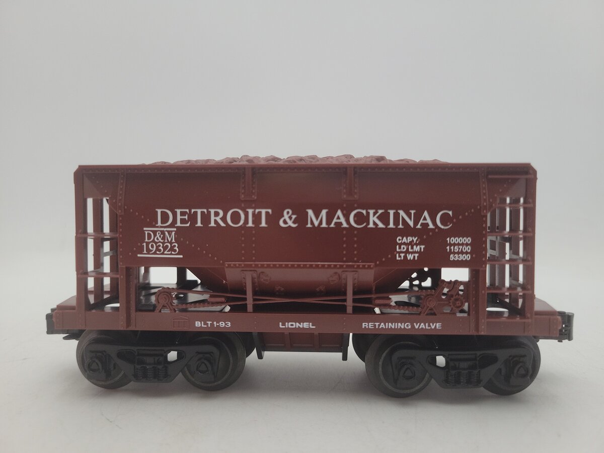 Lionel 6-19323 O Gauge Detroit & Mackinac Ore Car with Ore Load EX/Box
