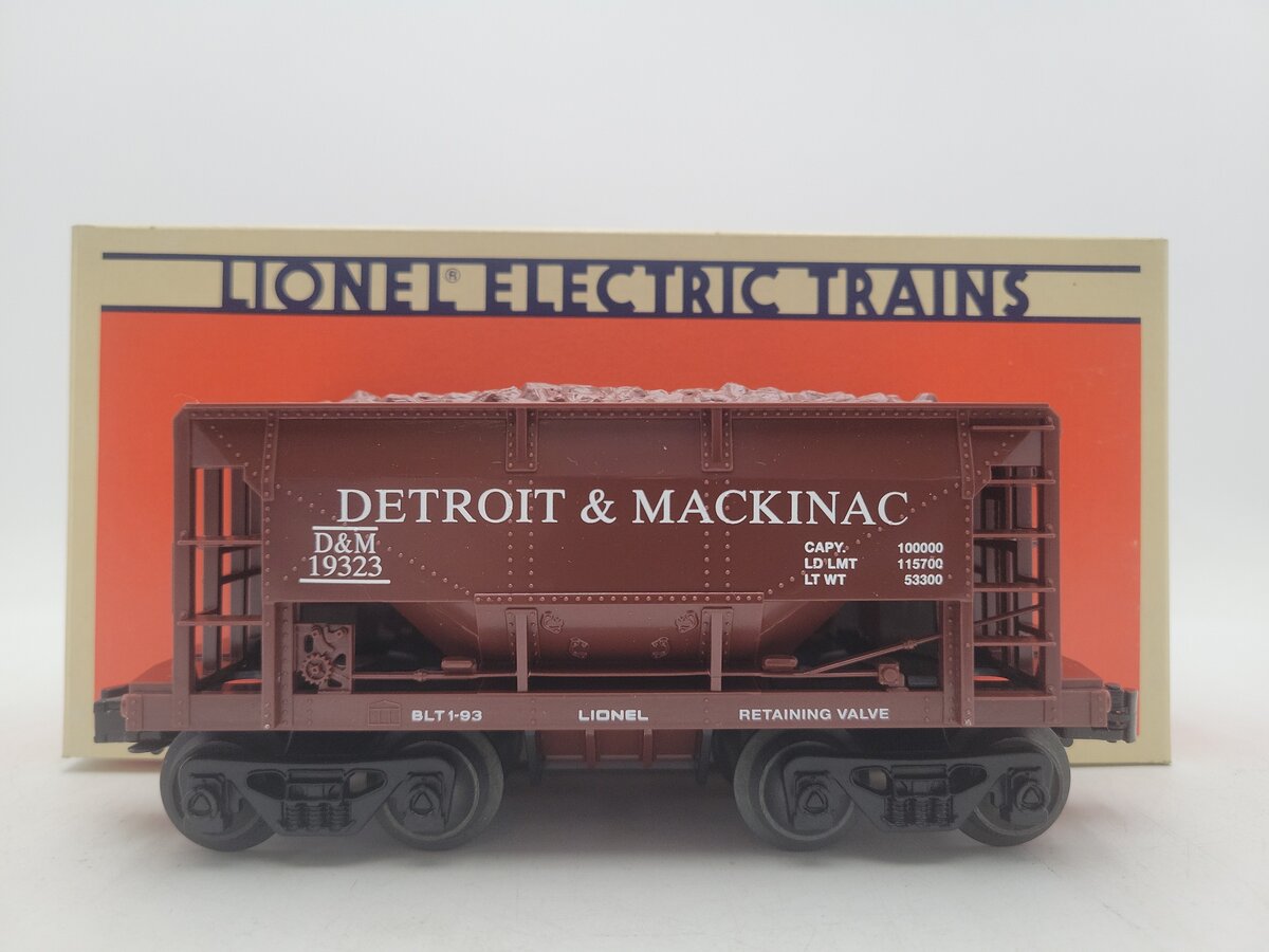 Lionel 6-19323 O Gauge Detroit & Mackinac Ore Car with Ore Load EX/Box