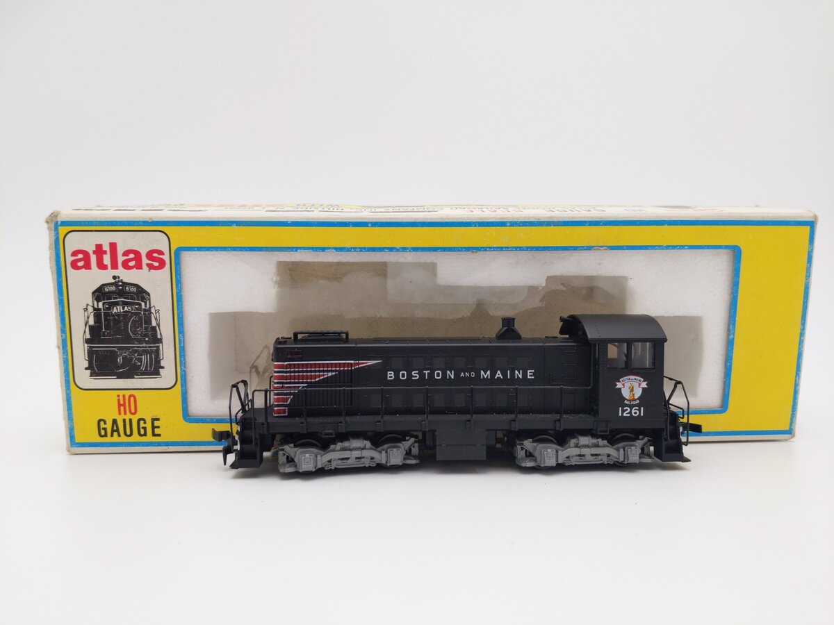 Atlas 8087 HO Boston & Maine S-2 Diesel Engine #1261 EX/Box