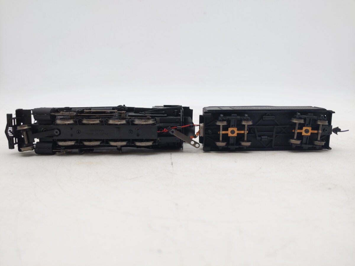 Bachmann Spectrum 11412 HO Baltimore & Ohio 2-8-0 Steam Loco & Tender #2377 EX