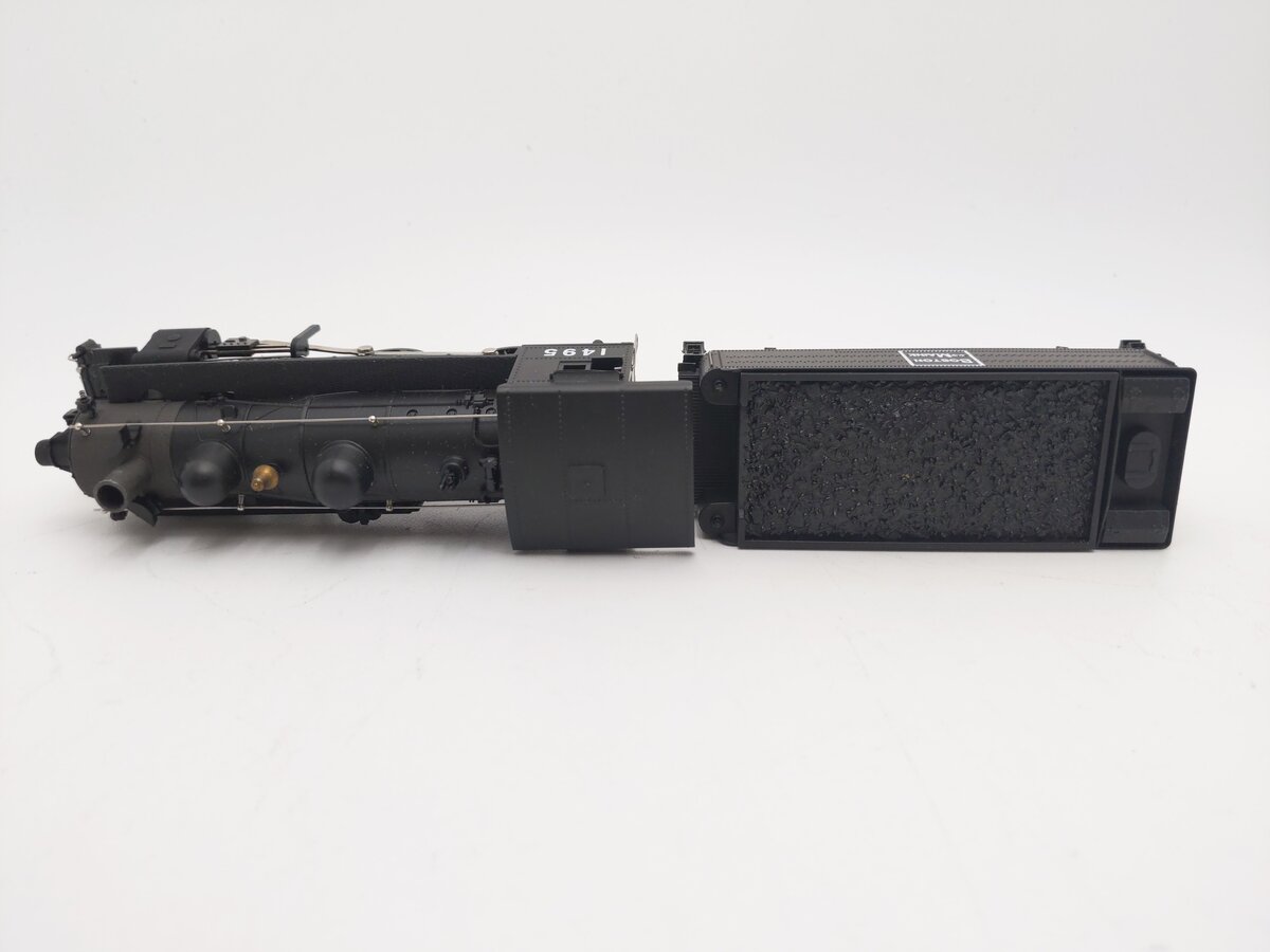 IHC M526 Boston & Maine 2-6-0 Mogul Steam Locomotive EX/Box