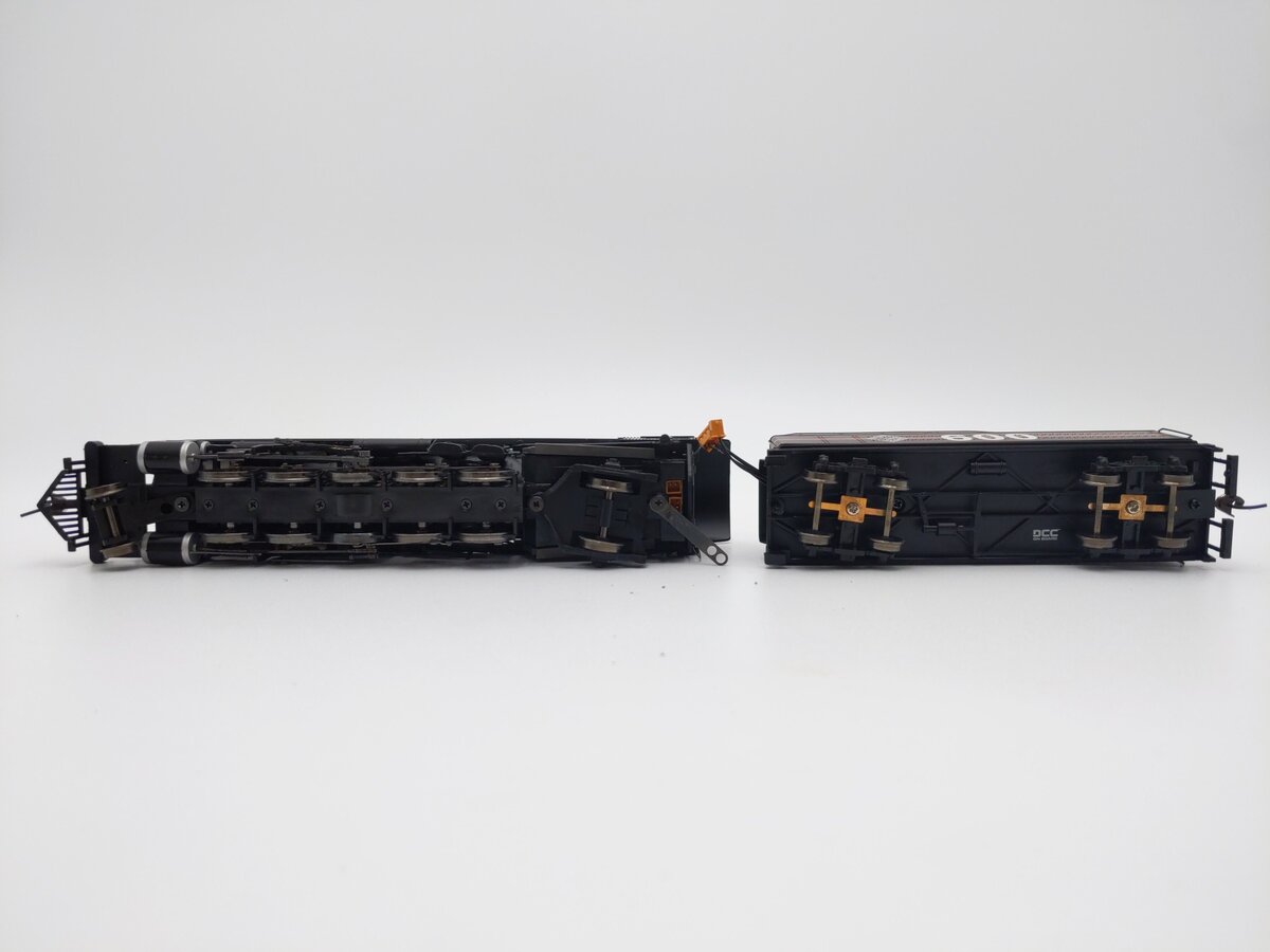Bachmann 83302 HO Chicago & Illinois Midland 2-10-2 Steam Locomotive #600 w/DCC EX/Box