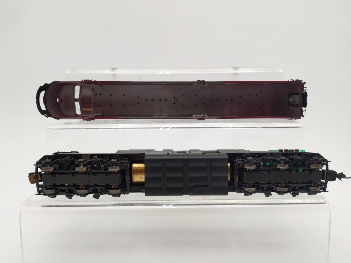 Proto 2000 21056 HO Scale Boston Maine (A unit) E7 Diesel Locomotive #3804 EX/Box
