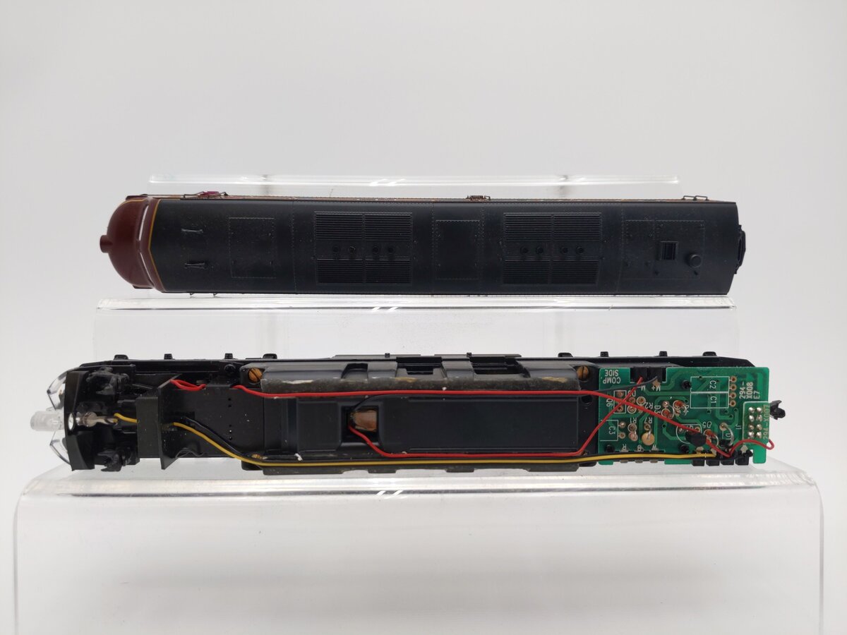Proto 2000 21056 HO Scale Boston Maine (A unit) E7 Diesel Locomotive #3804 EX/Box