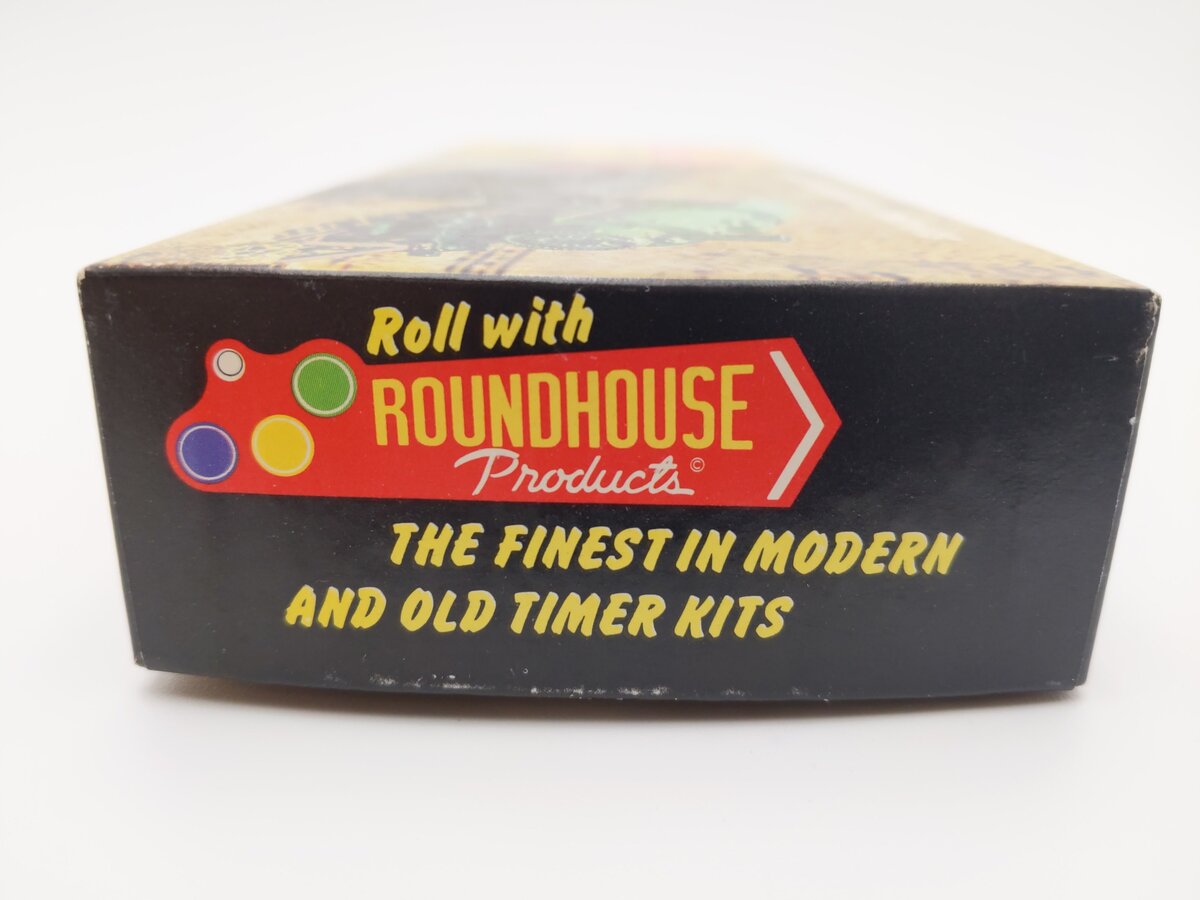 Roundhouse 2397 HO Vermont Railway RS-3 Diesel Locomotive #605 EX/Box