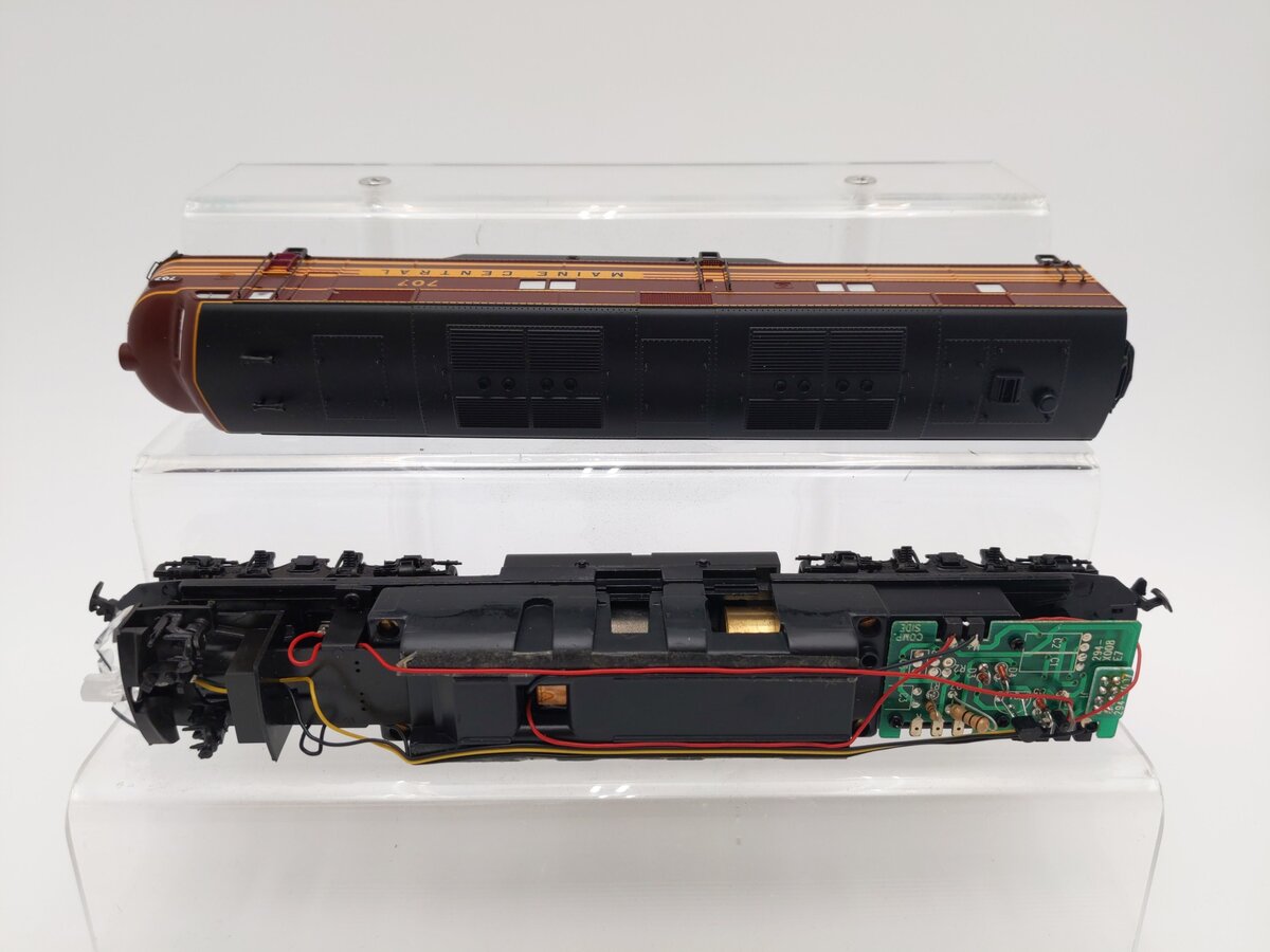 Proto 2000 21121 HO Maine Central E7 Diesel Locomotive (A-Unit) EX/Box