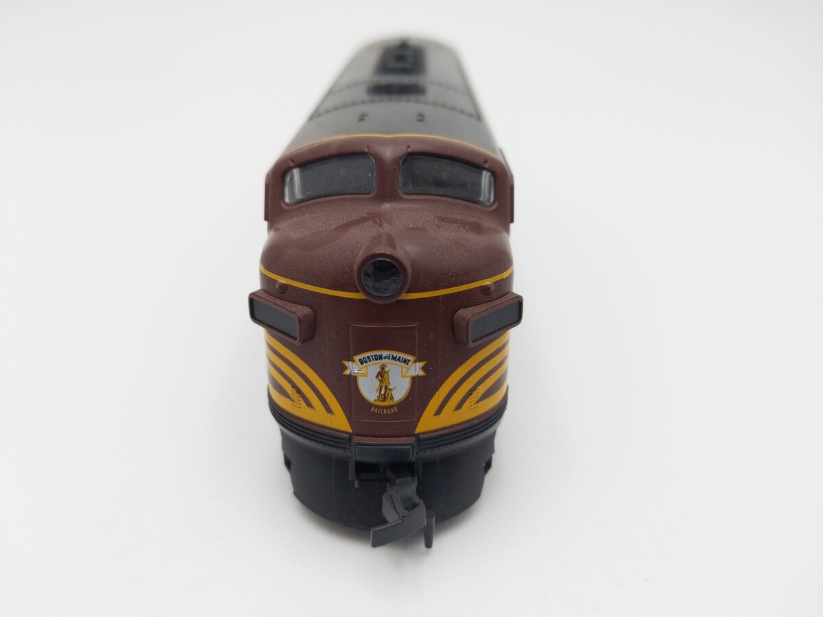 Stewart Hobbies 9040 HO Scale Boston Maine F7A Diesel Locomotive EX/Box