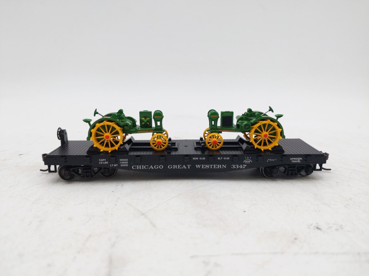 Athearn 8156 HO Gauge John Deere 40' Flat Car w/ Waterloo Boy Tractors EX/Box