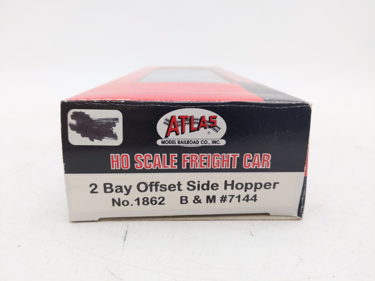 Atlas 1862 HO Scale B&M 2 Bay Offset Side Hopper #7144 EX/Box