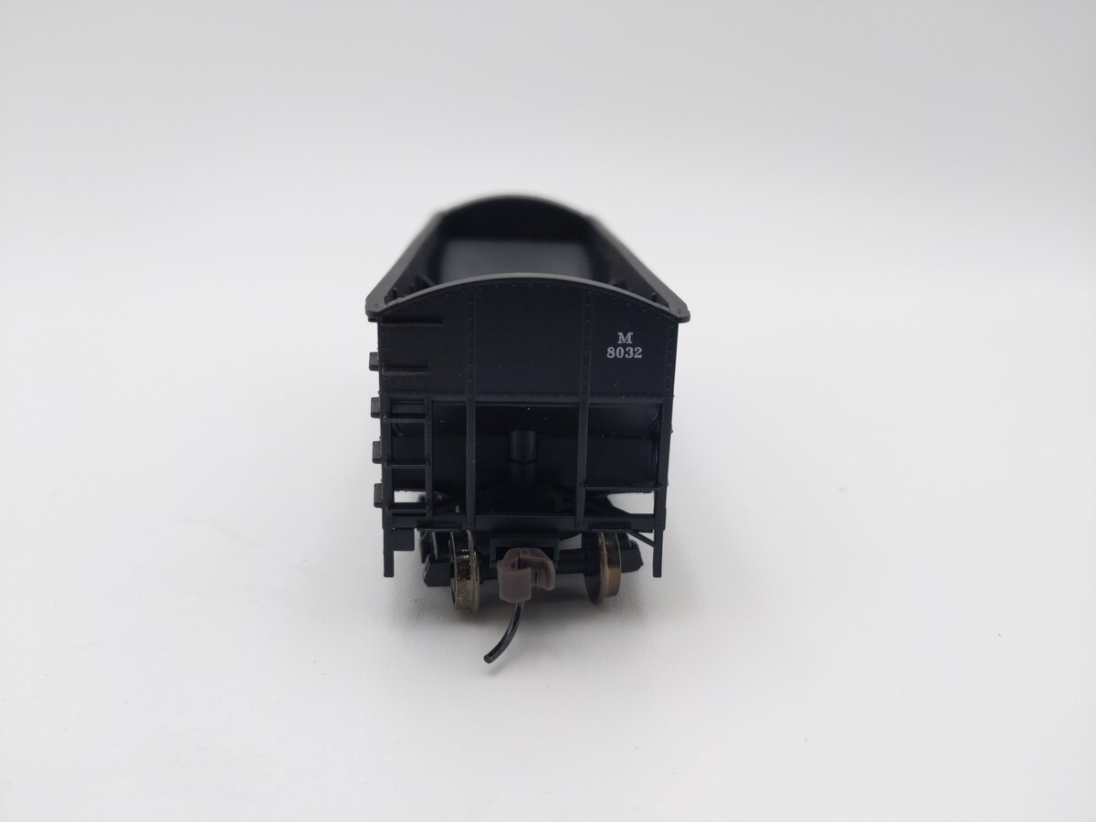 Atlas 1895-1 HO Scale Montour 2 Bay Offset Hopper Oval Ends #8032 EX/Box