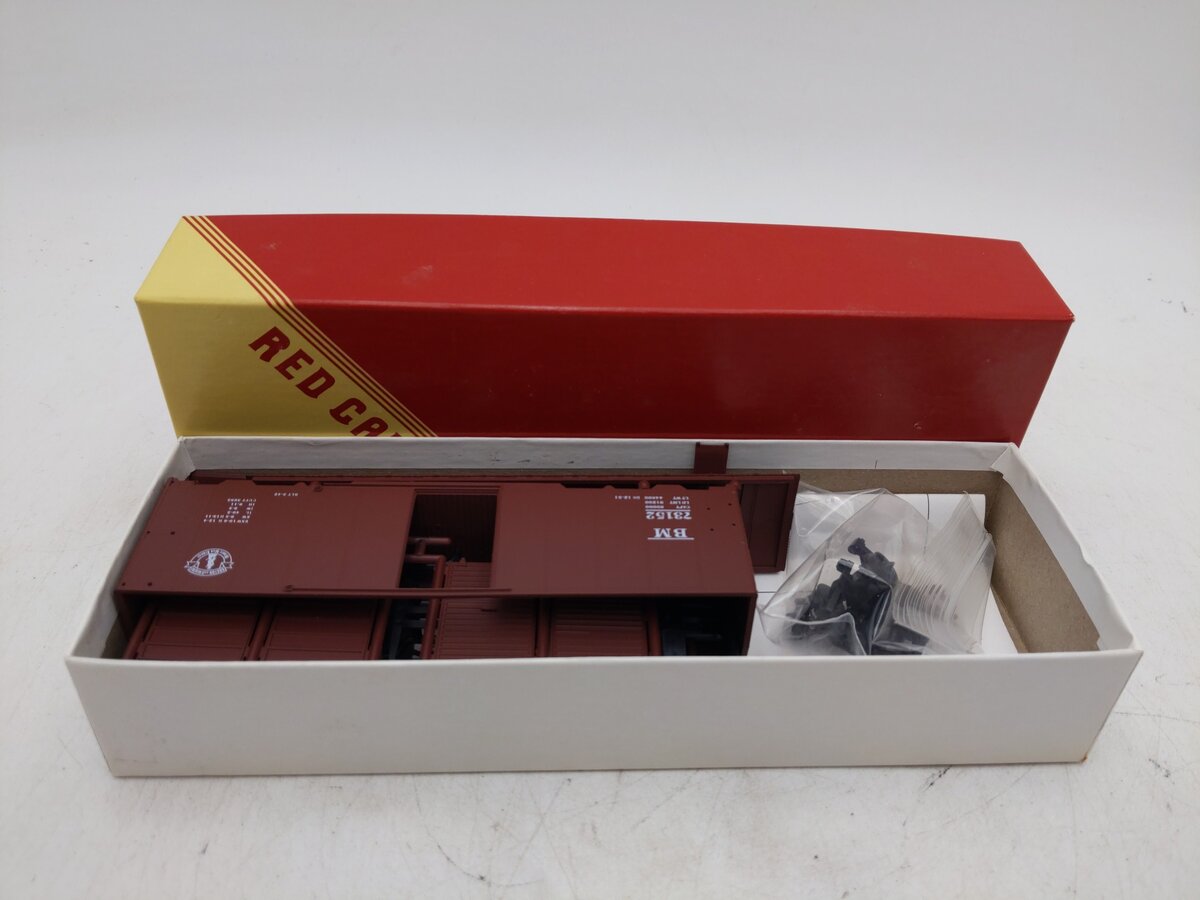 Red Caboose RC-80231 HO Gauge 40' AAR Boston & Maine Minuteman Herald Boxcar EX/Box