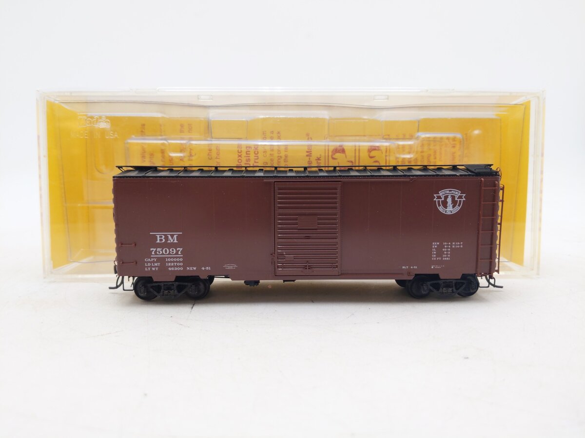 Kadee 4807 HO Boston & Maine 40' PS-1 Boxcar with 7' Youngstown Door #75097 EX/Box