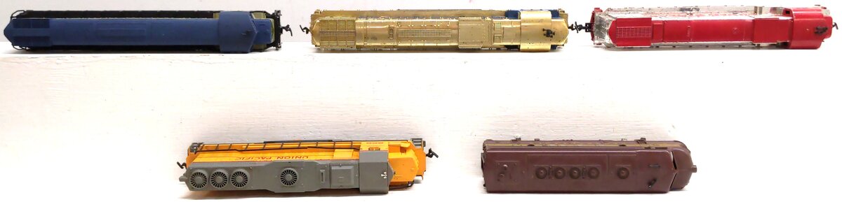 Tyco & Others HO Scale Assorted Diesel Locomotives [5] VG