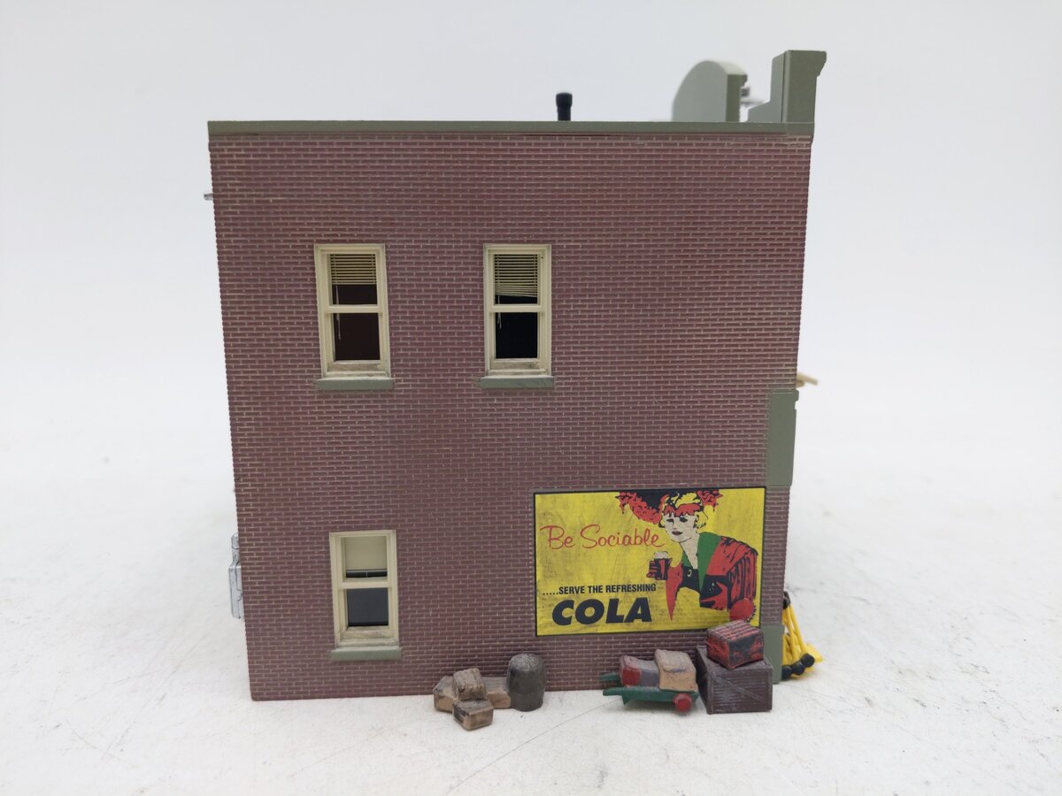 Woodland Scenics BR5022 HO Built-&-Ready Harrison's Hardware Building EX