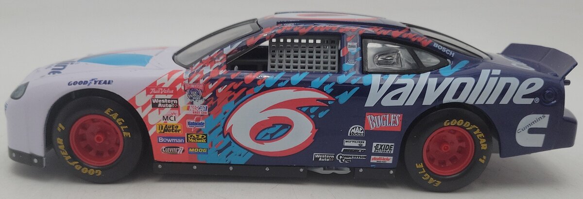 Racing Champions 1:24 Diecast Valvoline Stock Car Replica #6 EX/Box