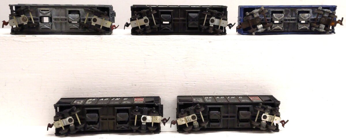 HO Scale Assorted Hopper Cars: 10056, 65950, 124246, X101 [5] VG