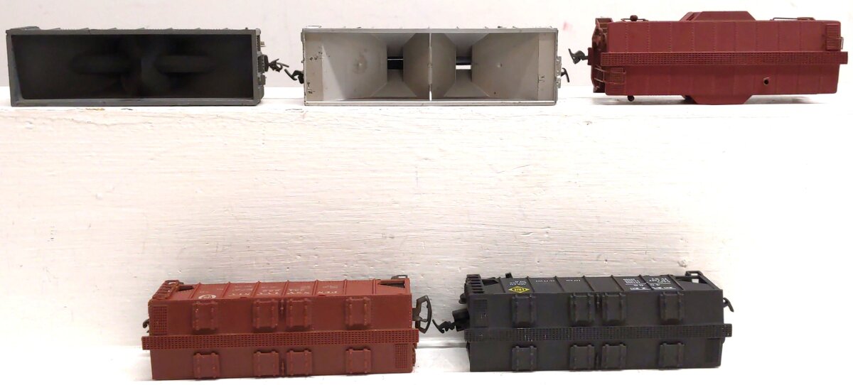 HO Scale Assorted Freight Cars: 2106, 1143, 254252, 4065, 746 [5] VG