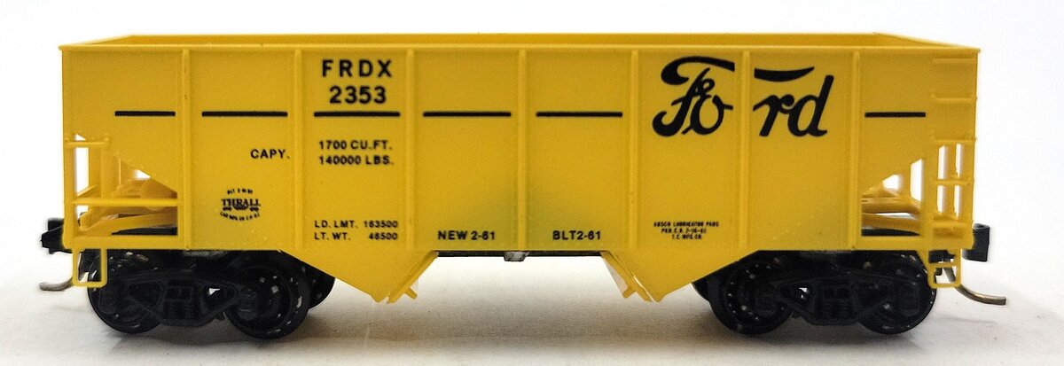 Micro-Trains 05600020 N Ford 33' Twin Bay Rib Side Hopper #2353 EX/Box