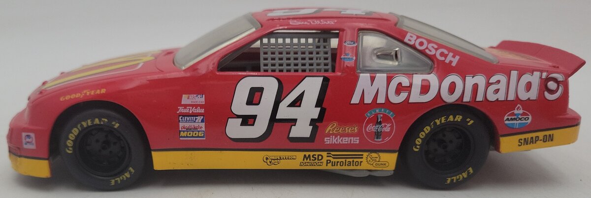 Racing Champions 1995 1:24 Diecast McDonalds Stock Car Replica EX/Box