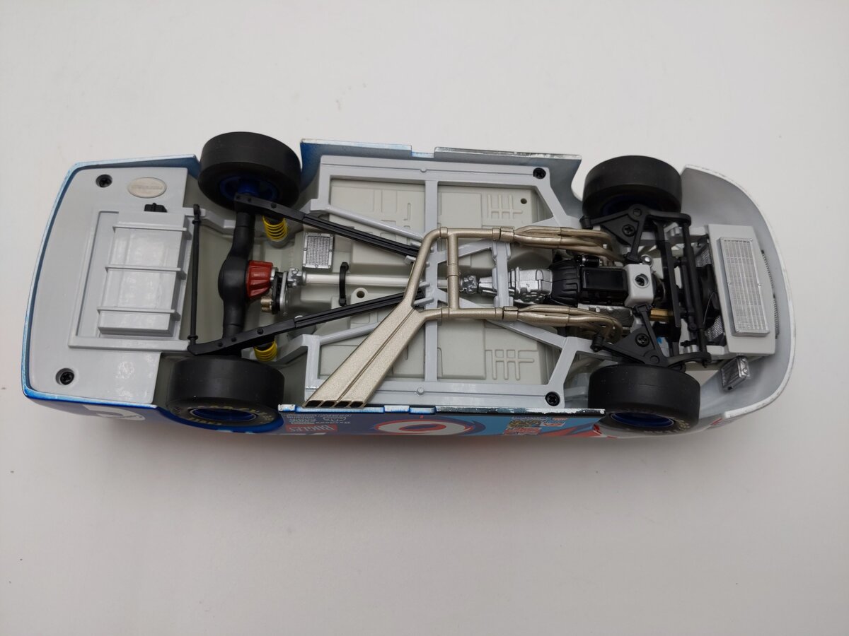 Team Caliber P062004VA 1:24 Diecast 2000 Ford Taurus #6 Mark Martin EX/Box