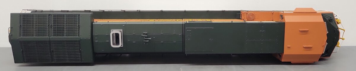 Aristo-Craft 23002 G Scale BNSF GE Dash-9 44CW Diesel Locomotive #4947 EX