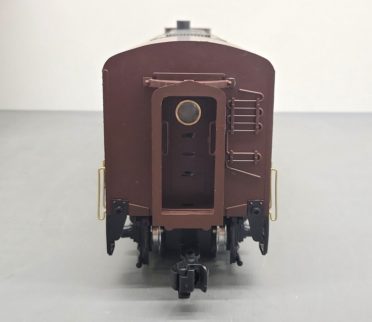 Aristo-Craft 22052 G Scale Canadian Pacific Alco FB-1 Powered Diesel Loco #2052 LN/Box