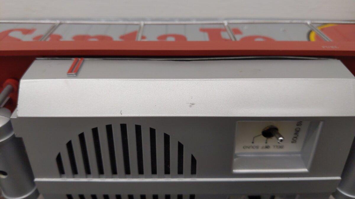 Aristo-Craft 22110 G Santa Fe U-25B Diesel Locomotive #250 EX