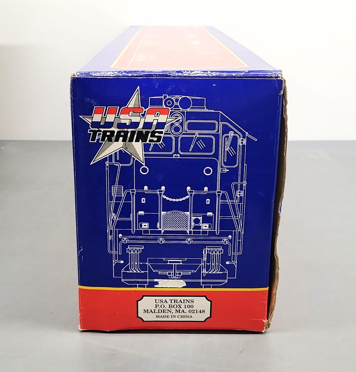 USA Trains R22204 G BNSF GP38-2 Diesel Locomotive #2255 EX/Box