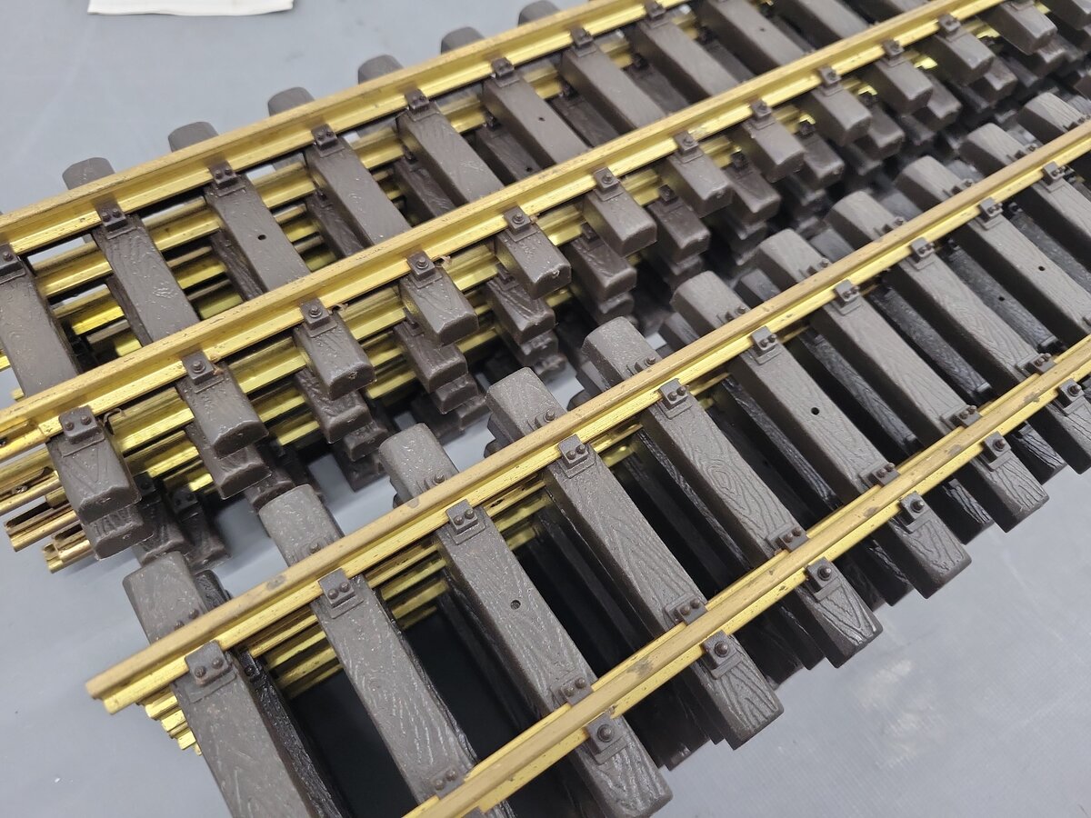 Aristo-Craft 11070 Euro Brass 3' Straight Track Sections (10) EX/Box